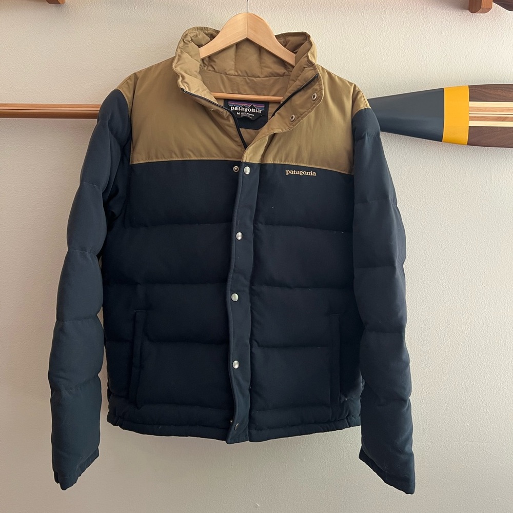 Patagonia Blue and Tan Bivy Puffer Jacket with Quilted Design